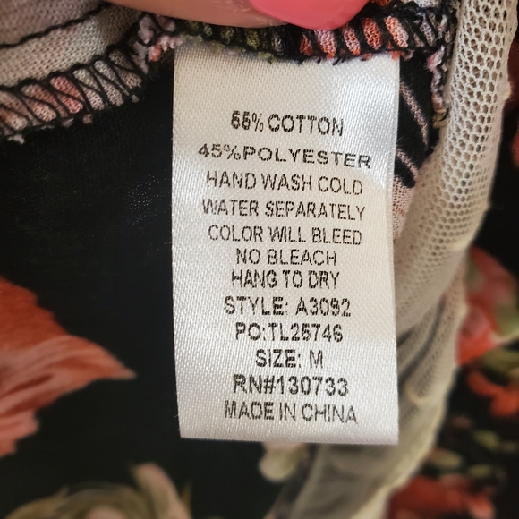 Umgee Floral Tunic Style Lace Trim Keyhole Dress - Picture 6 of 6